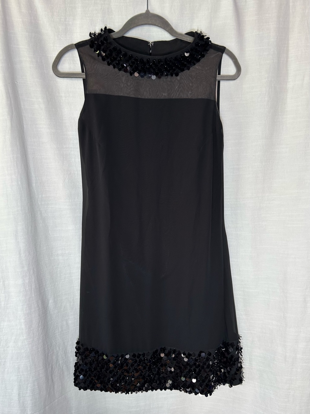 Black Retro Mod Sleeveless Sequin-Trim‎ Shift Dress with Sheer Panel